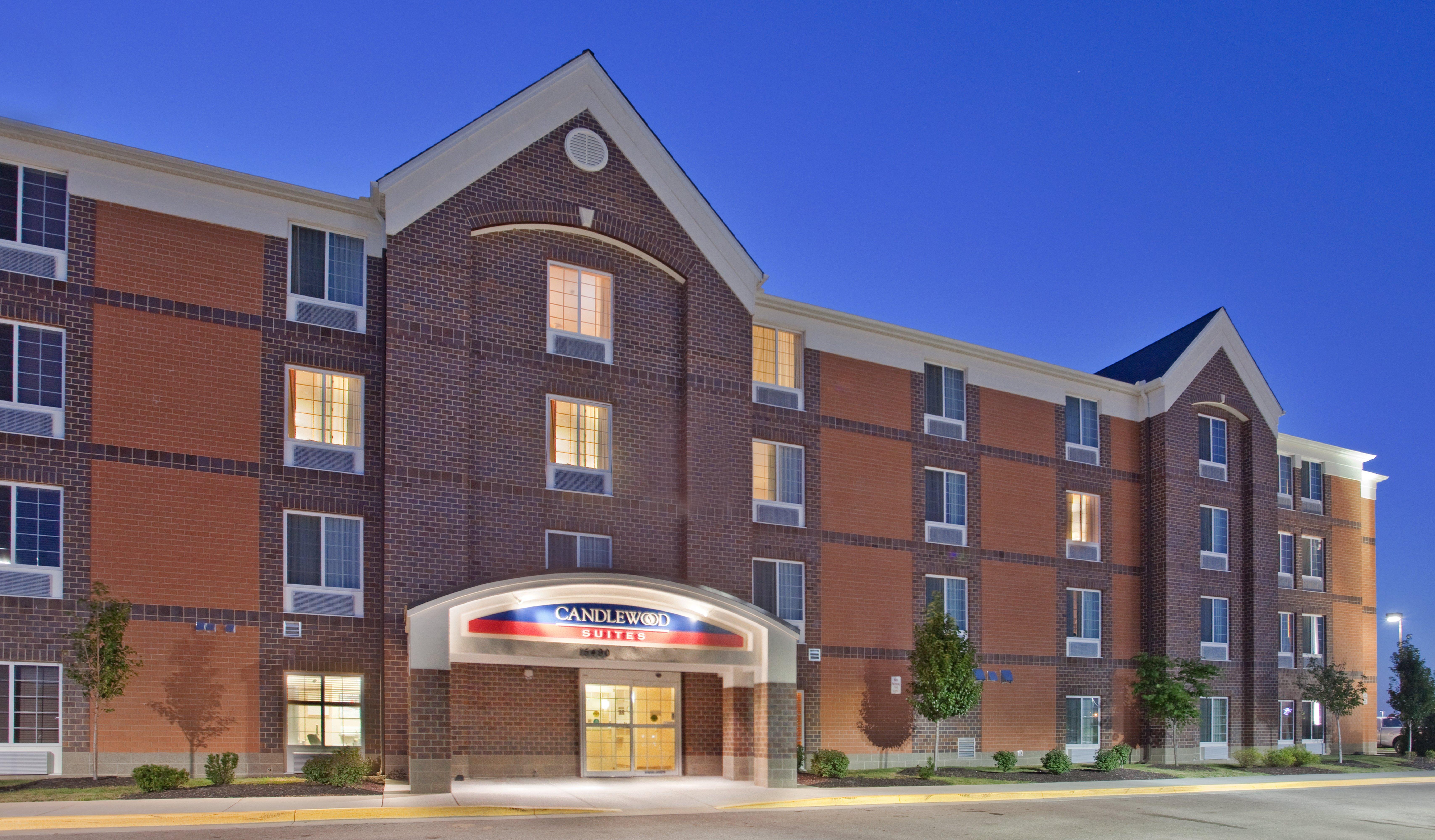 Candlewood Suites Olathe By Ihg Exterior foto